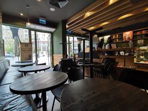 Budapest 5 kerület Starbucks Ferenciek