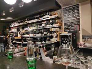 Budapest 5 kerület Drop Shop Borbár és Borszaküzlet