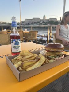 Budapest 5 kerület Raqpart bar