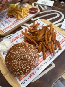 Budapest 5 kerület Bamba Marha Burger Bár FERENCIEK