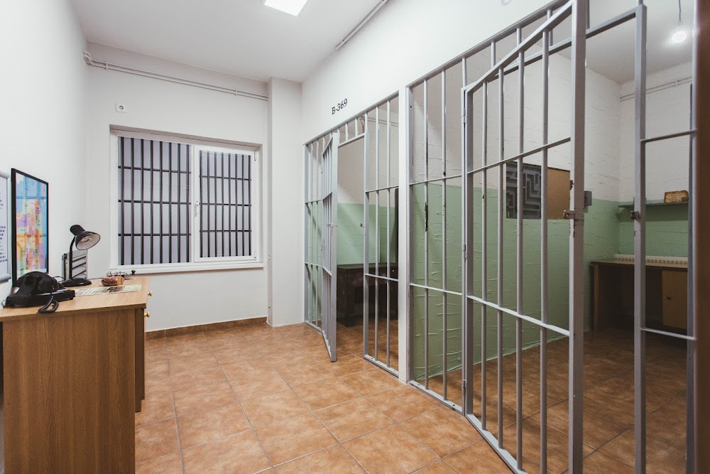 Gallery image