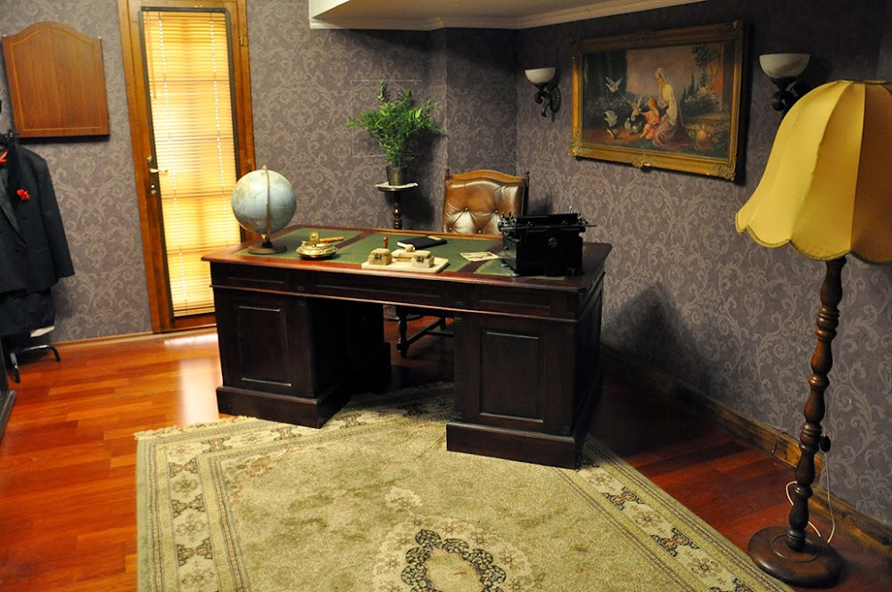 Gallery image