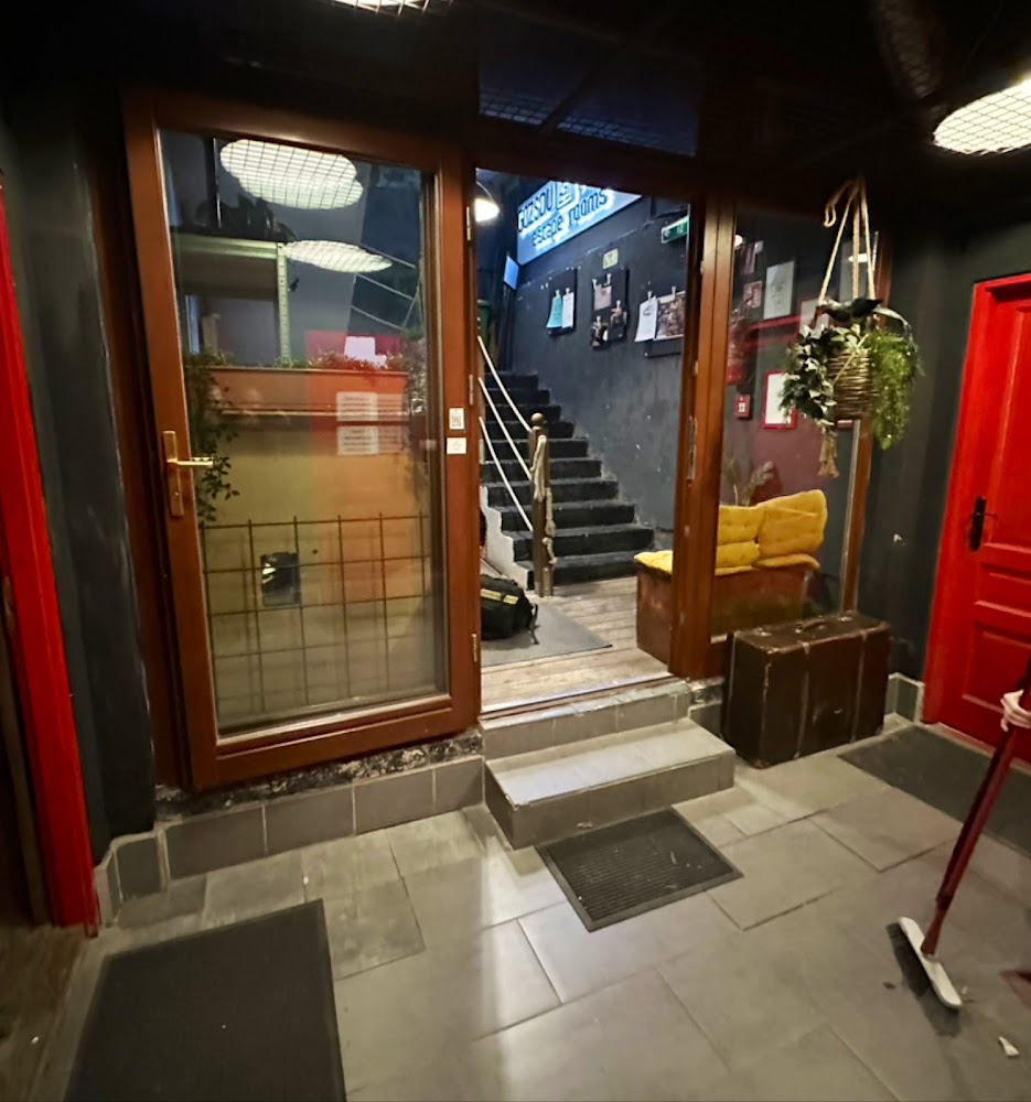 Gallery image