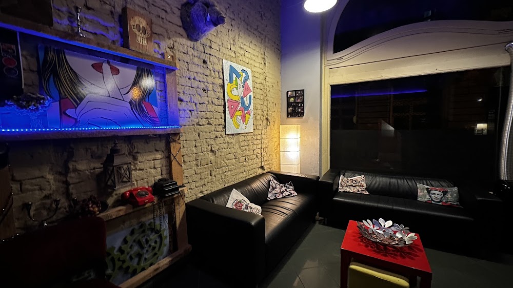 Gallery image