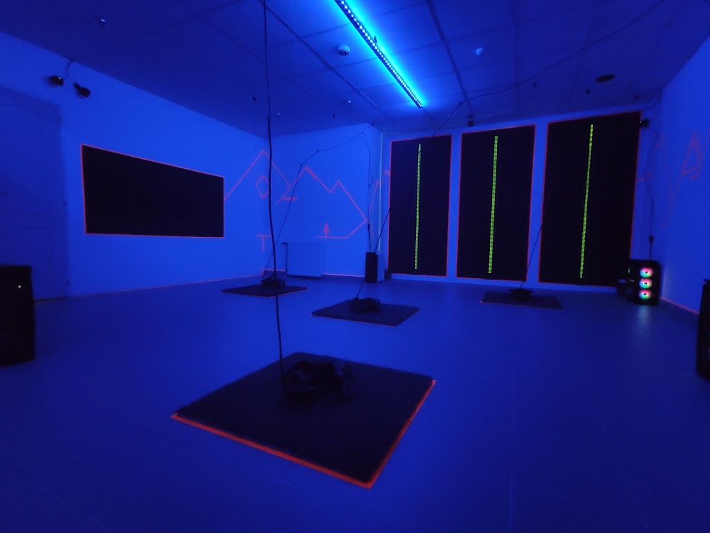 Gallery image