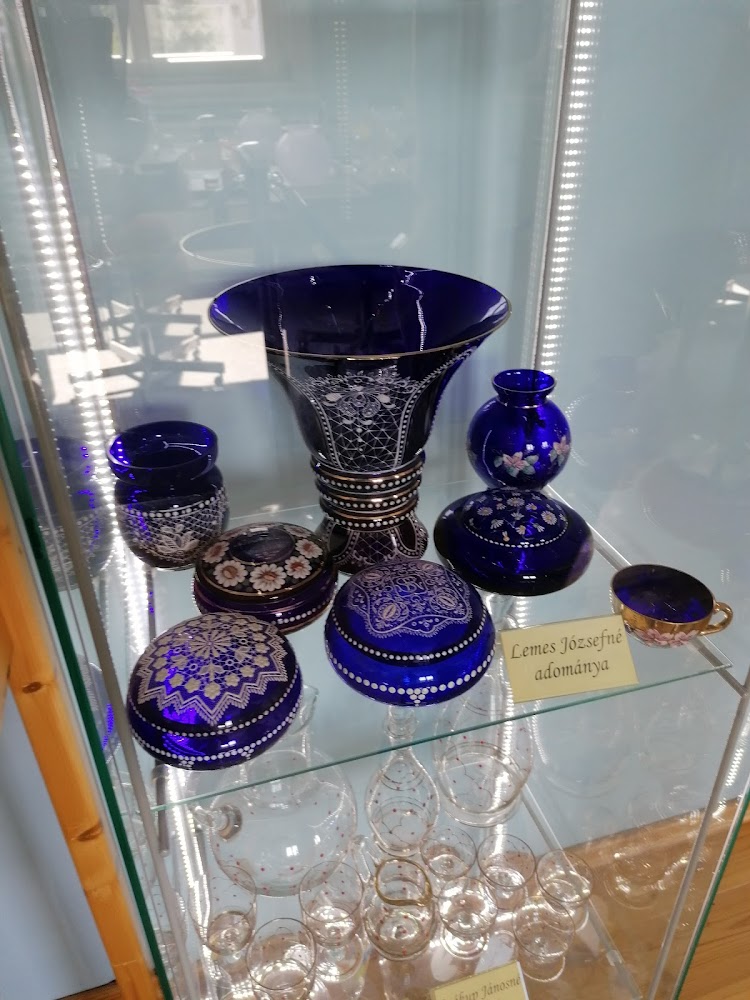 Gallery image