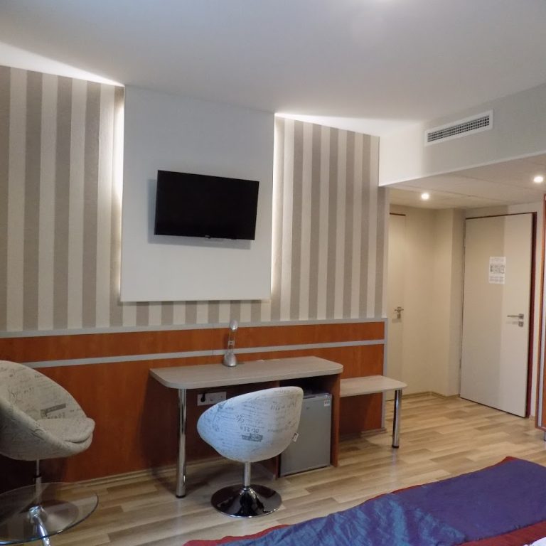 Gallery image