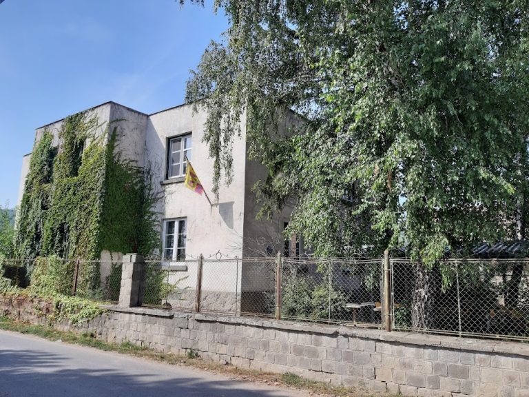 Gallery image
