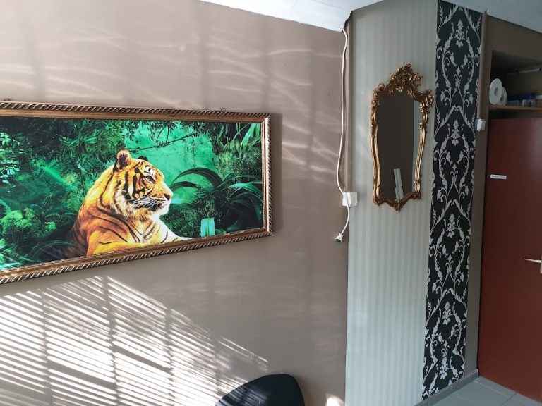 Gallery image