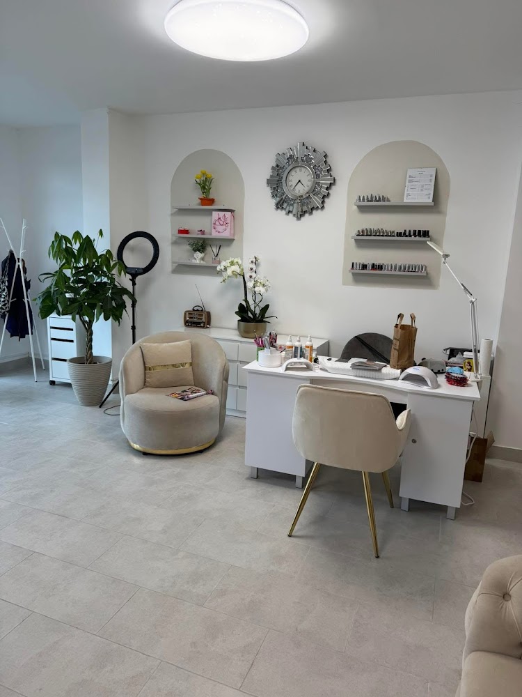 Gallery image