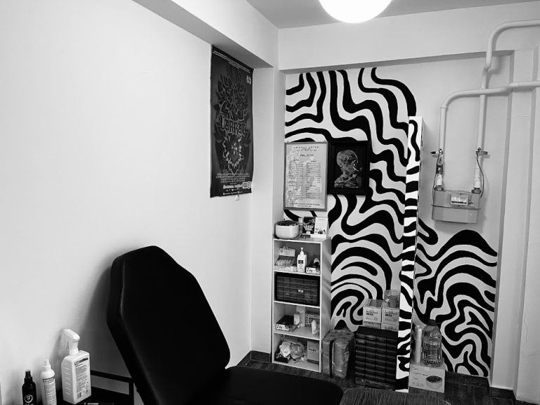 Gallery image