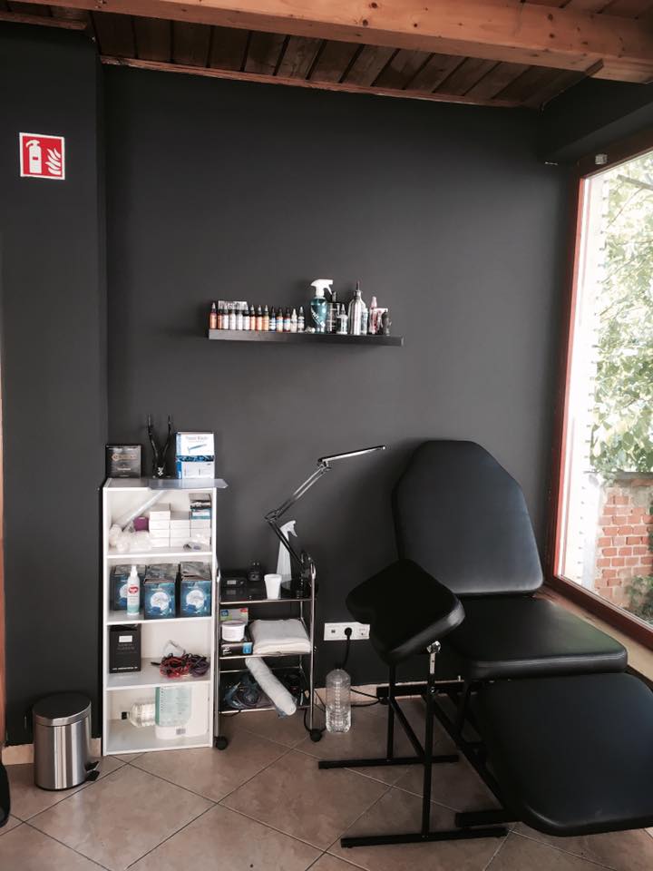 Gallery image
