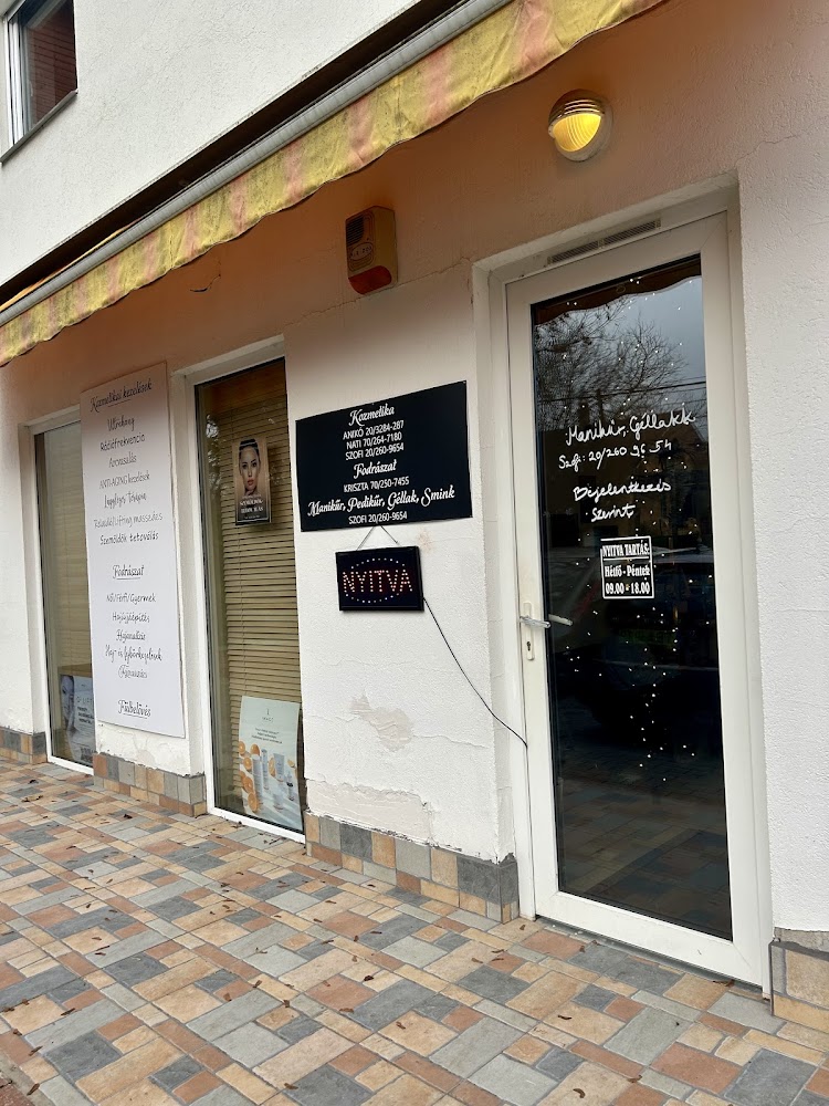 Gallery image